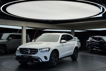 4 Matic / Kamera cofania / CarPlay/Android Auto / Nawigacja / FV23%