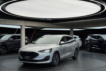 mHEV Titanium X / Podgrzewana szyba / Kamera / CarPlay / Android Auto