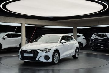 35 TFSI mHEV S tronic / Ambiente / Podgrzewane fotele / CarPlay
