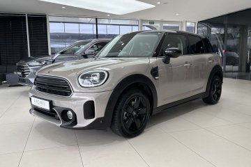 Cooper Classic / Kamera cofania / ACC / Panorama / CarPlay/Android