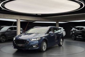 Titanium / Android Auto / Nawigacja / LED / Kamera cofania / FV23%