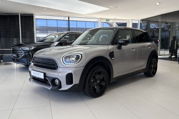 Cooper Classic / Panorama / CarPlay/Android / ACC / Kamera cofania