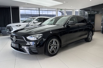 AMG/Avantgarde / Ambiente / CarPlay/Android Auto / Nawigacja / FV23%