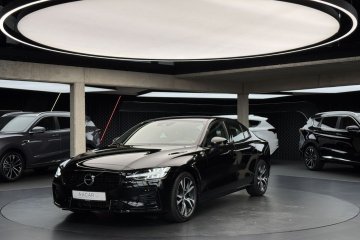 R-Design / CarPlay / Android Auto / Nawigacja / LED / Tempomat