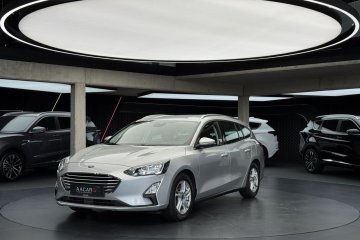 Connected / CarPlay / Android / Podgrzewana szyba czołowa / FV23%
