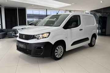 L1 Premium / CarPlay/Android Auto / Czujniki parkowania / FV23%