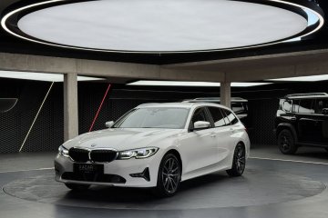 320i Advantage / Ambiente / ACC / Kamera / CarPlay / Android Auto /