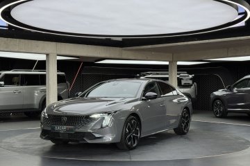 GT / Focal / ACC / CarPlay / Android Auto / Nawigacja / Blind Spot