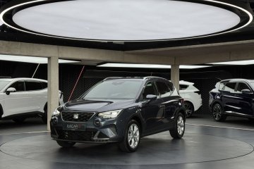 Fr / Reflektory LED / CarPlay / Android Auto / Czujniki parkowania /