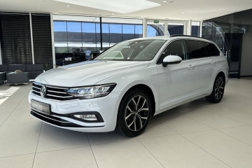 Business / ACC / CarPlay / Android Auto / Brake Assist / FV23%