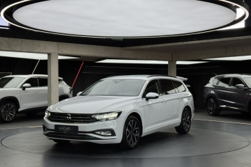 EVO Business / ACC / LED / CarPlay/Android Auto / Czujniki prakowania