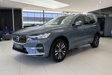 T6 Plug In AWD Inscription / Nawigacja / CarPlay/Android Auto / FV23%