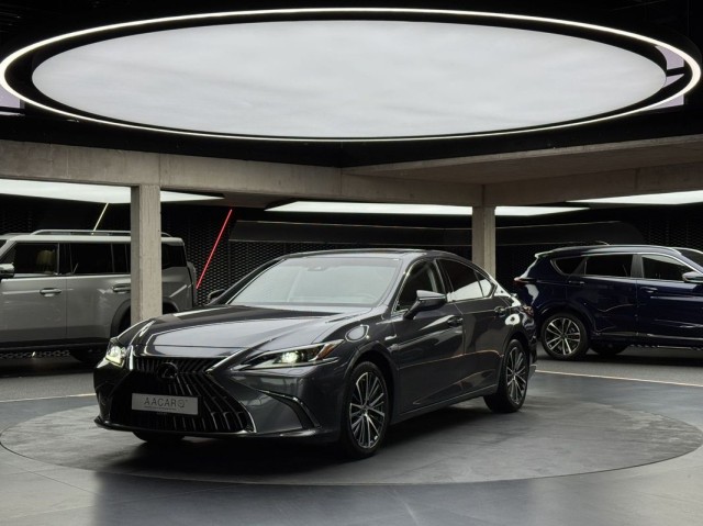 lexus