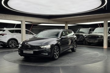 Business / Kamera cofania / CarPlay/Android Auto / Podgrzewane fotele